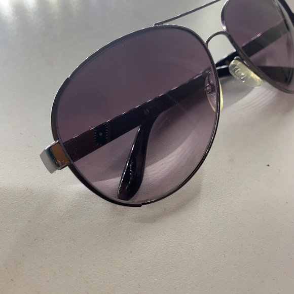 Marc Jacob’s aviators - Picture 5 of 9